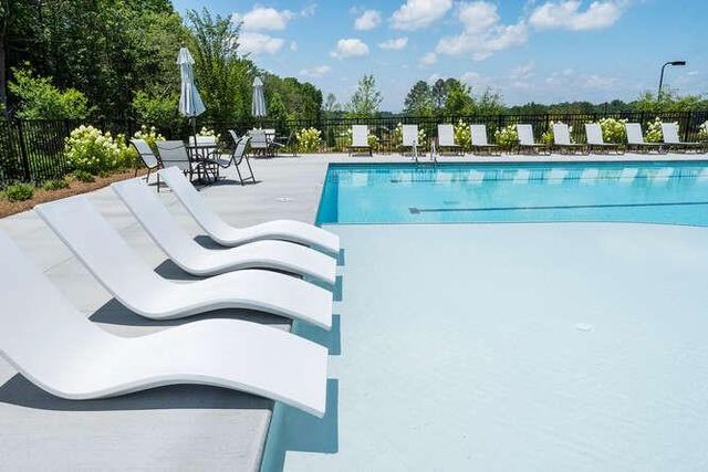 5375 NE Keepsake Court, Cumming, GA 30040