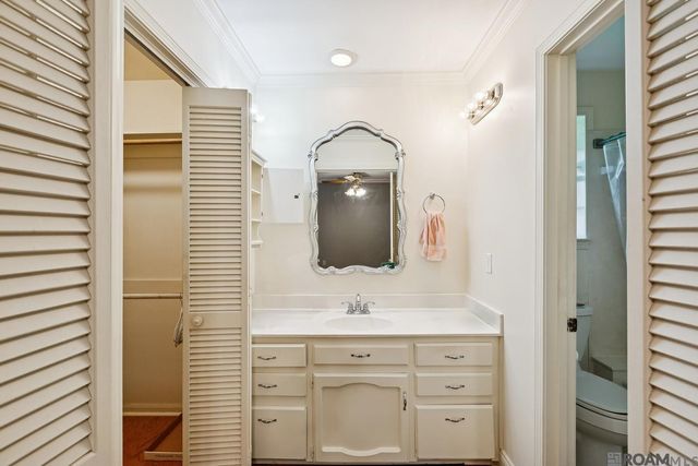 927 Bourbon Ave, Baton Rouge, LA 70808