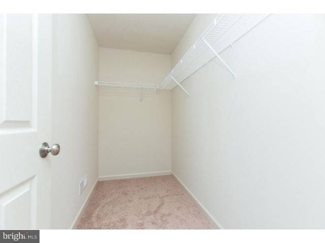 233 W WOODVIEW RD, West Grove, PA 19390