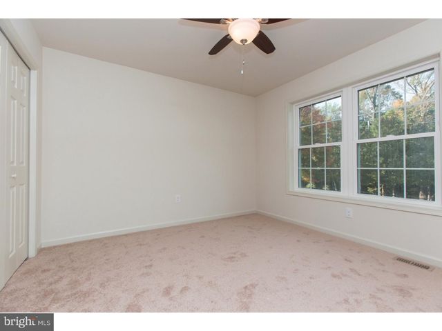 233 W WOODVIEW RD, West Grove, PA 19390