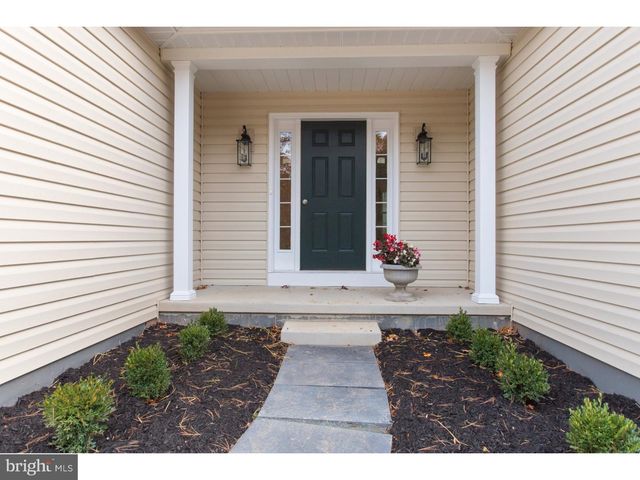 233 W WOODVIEW RD, West Grove, PA 19390