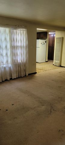 1512 Glenwood Dr, Modesto, CA 95350