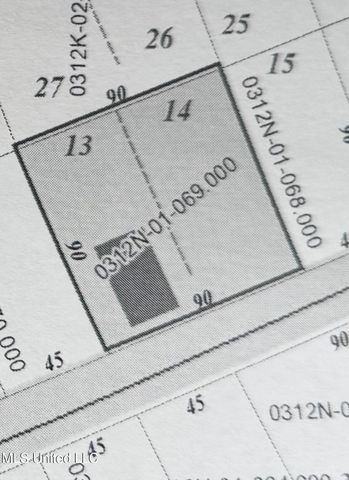 121 Pinecone Street, Pass Christian, MS 39571