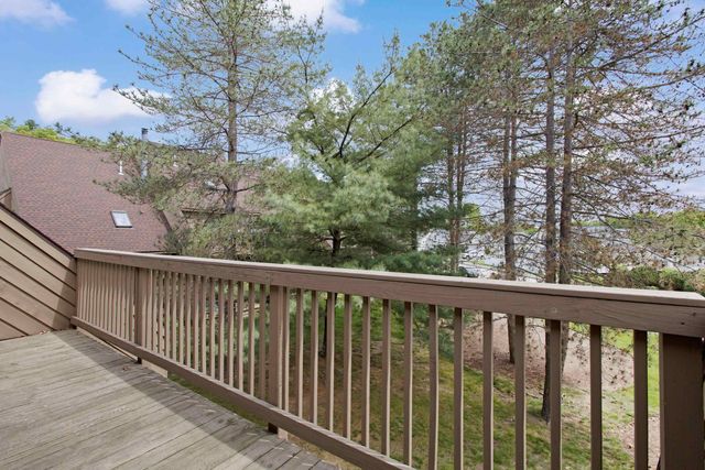 4 Clinton Court, Merrimack, NH 03054