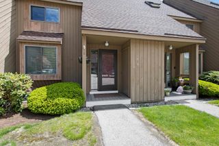 4 Clinton Court, Merrimack, NH 03054