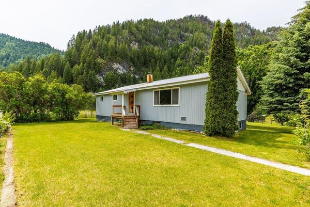 4345 Wilcox Rd, Northport, WA 99157