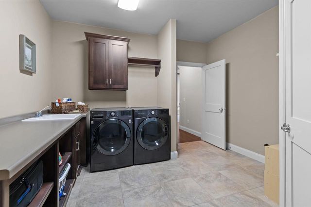 N1421 MEADOW PARK DRIVE, Greenville, WI 54942