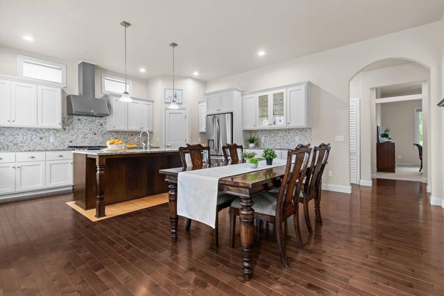 N1421 MEADOW PARK DRIVE, Greenville, WI 54942