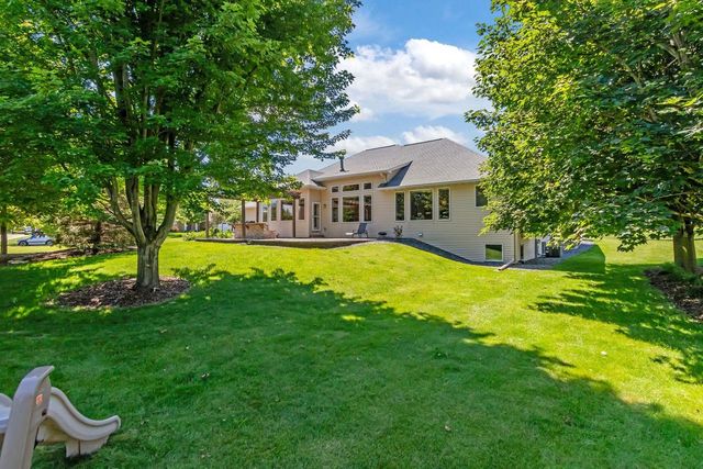 N1421 MEADOW PARK DRIVE, Greenville, WI 54942