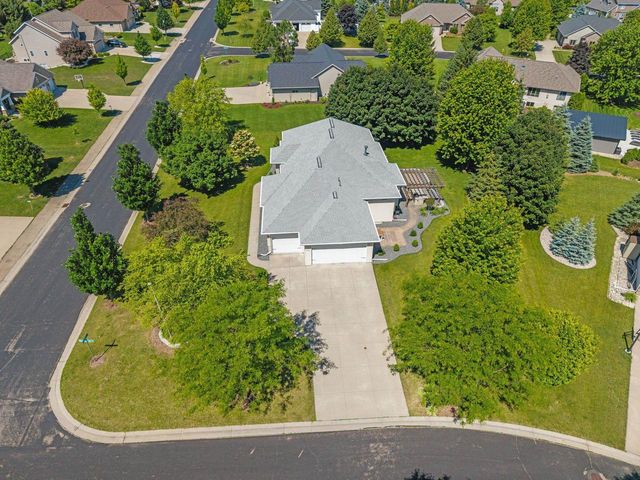 N1421 MEADOW PARK DRIVE, Greenville, WI 54942