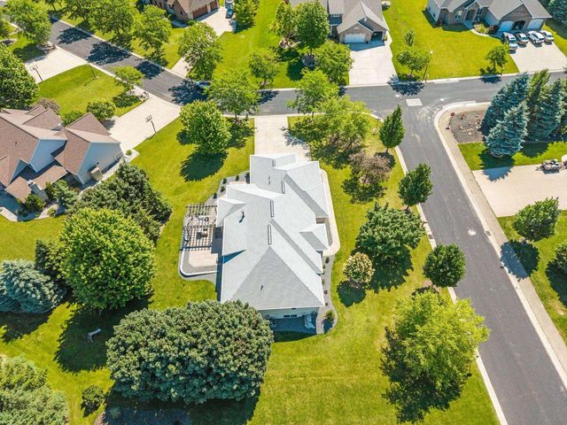 N1421 MEADOW PARK DRIVE, Greenville, WI 54942