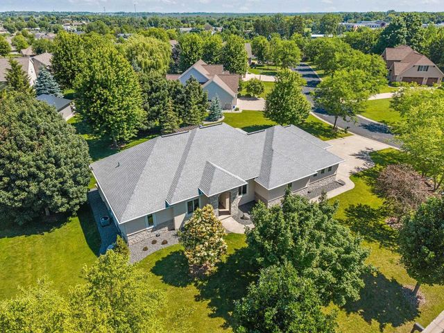 N1421 MEADOW PARK DRIVE, Greenville, WI 54942