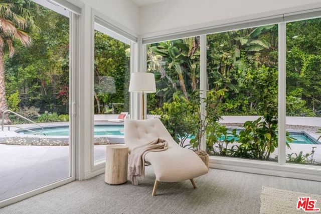 816 N Kenter Avenue, Los Angeles, CA 90049