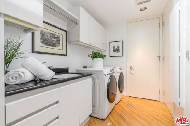 816 N Kenter Avenue, Los Angeles, CA 90049