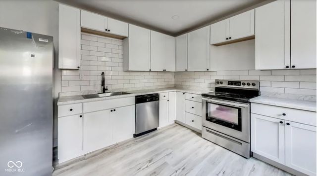 330 W 9th Street, Anderson, IN 46016