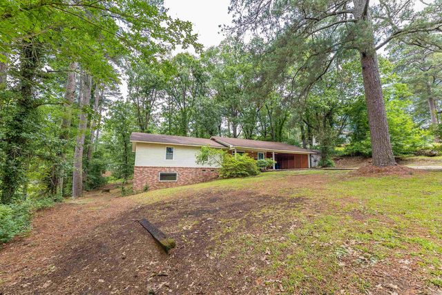 1030 Woodcrest Rd, Camden, AR 71701