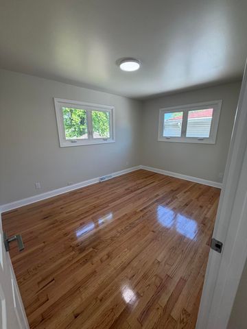 1312 Clinton Street, Gary, IN 46406