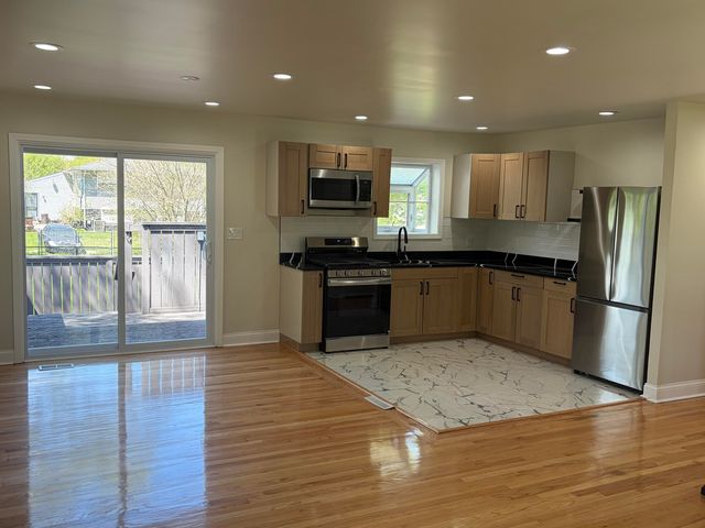 1312 Clinton Street, Gary, IN 46406