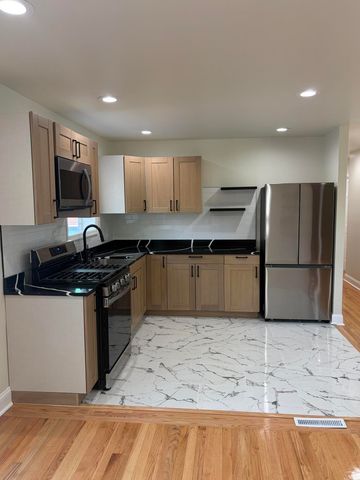 1312 Clinton Street, Gary, IN 46406