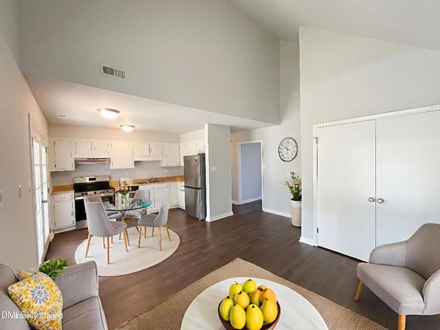 4113 Mill Bridge Road, Hope Mills, NC 28348