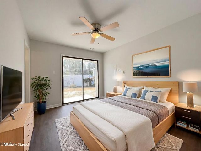 4113 Mill Bridge Road, Hope Mills, NC 28348