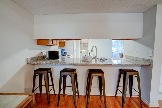 2400 Suwanee Lane, Fort Walton Beach, FL 32547