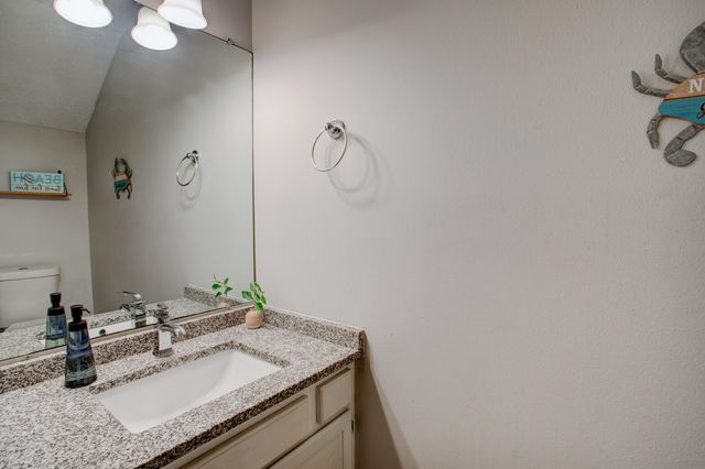 2400 Suwanee Lane, Fort Walton Beach, FL 32547