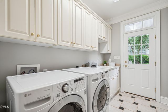 300 Belles Landing Court, Cary, NC 27519