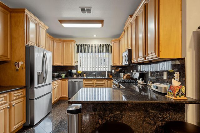 507 Encinal Ave, Roseville, CA 95678