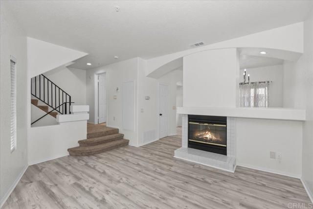 835 N Cleveland Street E, Oceanside, CA 92054