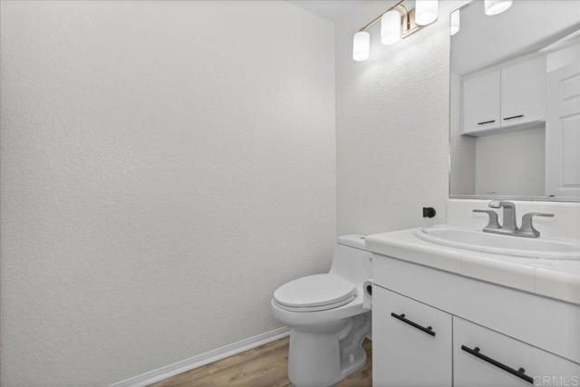 835 N Cleveland Street E, Oceanside, CA 92054