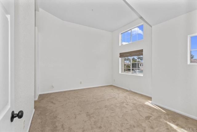 835 N Cleveland Street E, Oceanside, CA 92054