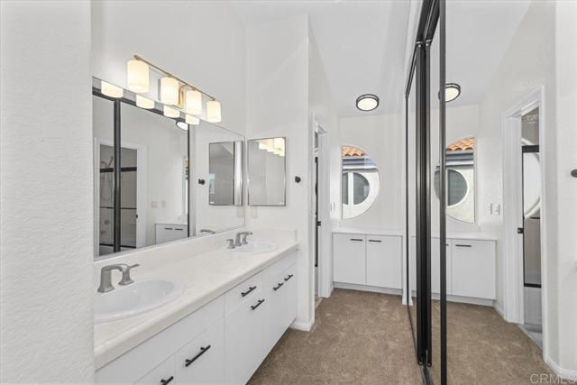 835 N Cleveland Street E, Oceanside, CA 92054