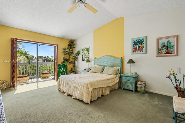 1557 N 15th Terrace, Hollywood, FL 33020