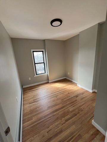 49 Hill Street, Waterbury, CT 06704