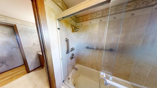 1704 Plainview Lane, Albert Lea, MN 56007