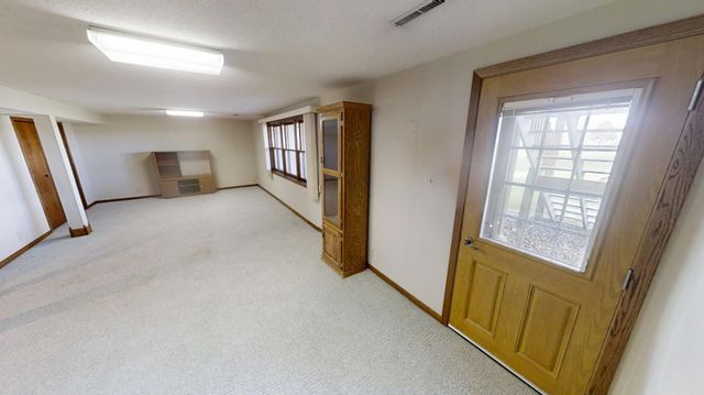 1704 Plainview Lane, Albert Lea, MN 56007