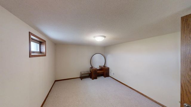 1704 Plainview Lane, Albert Lea, MN 56007