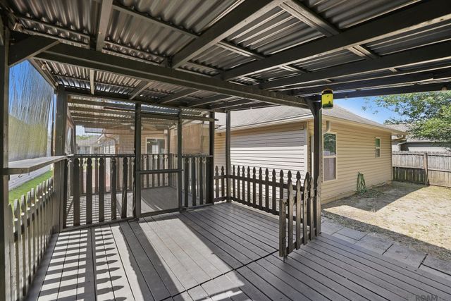 22830 Citation Dr, Denham Springs, LA 70726