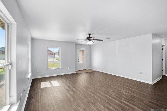 22830 Citation Dr, Denham Springs, LA 70726