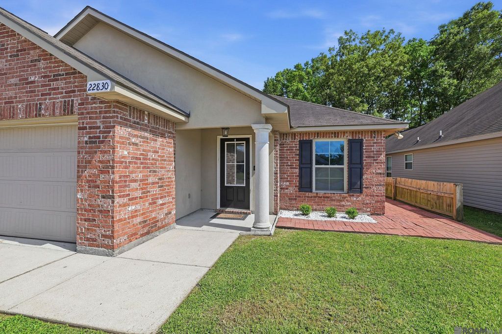 22830 Citation Dr, Denham Springs, LA 70726