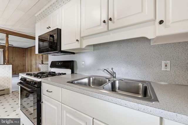 1136 BROADWAY BLVD, Reading, PA 19607