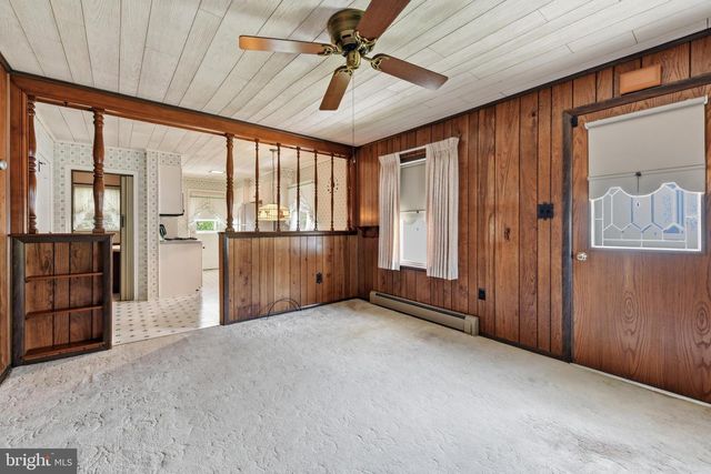 1136 BROADWAY BLVD, Reading, PA 19607