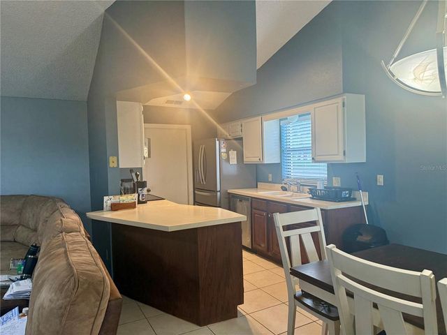 806 CHAMBERLAIN LOOP, Lake Wales, FL 33853