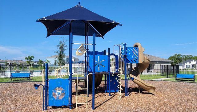 538 HATTERAS ROAD, Davenport, FL 33837