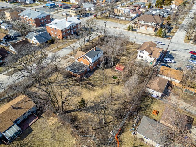 4313 Elm Avenue, Lyons, IL 60534