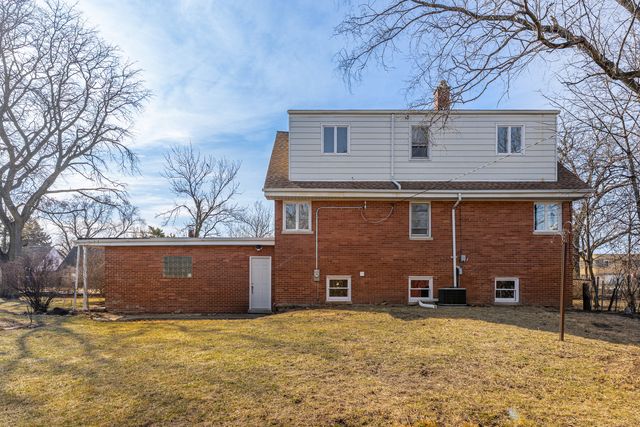 4313 Elm Avenue, Lyons, IL 60534