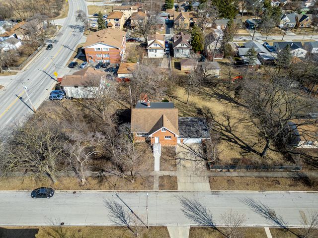 4313 Elm Avenue, Lyons, IL 60534