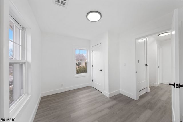 43 S Michigan Ave, Kenilworth Boro, NJ 07033