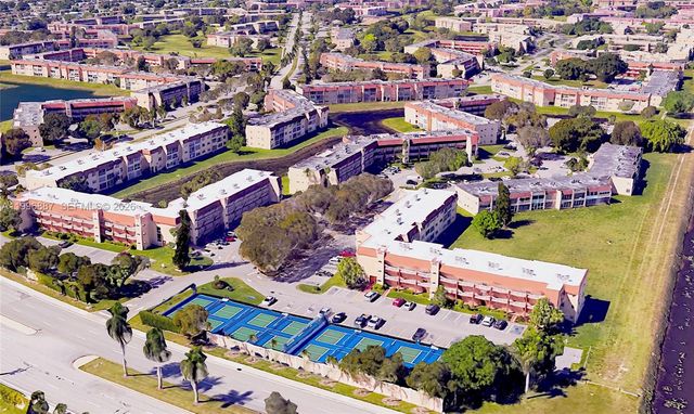 9041 Sunrise Lakes Blvd 106, Sunrise, FL 33322